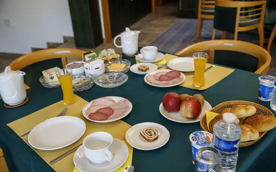 Pobyt v centru Litomyšle se snídaní