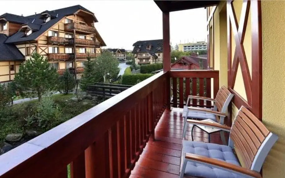 Vysoké Tatry pod Lomnickým štítem Aplend Hotel Kukučka **** se snídaní, vyžitím pro děti a slevami