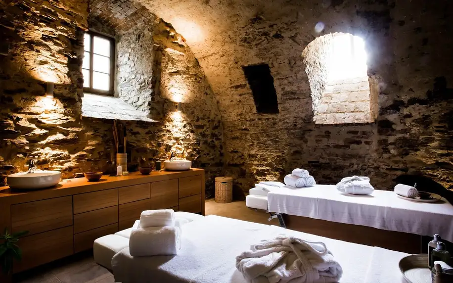 Luxusní zámek s neomezeným spa L'Occitane a skvělým jídlem