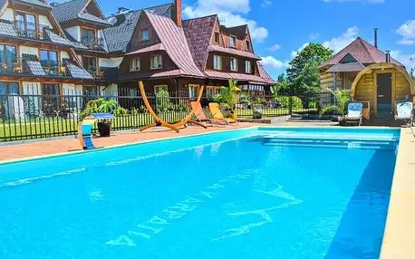 Polské Tatry blízko termálních lázní ve Wille Karpatia s polopenzí a venkovním bazénem + dítě do 18 let zdarma