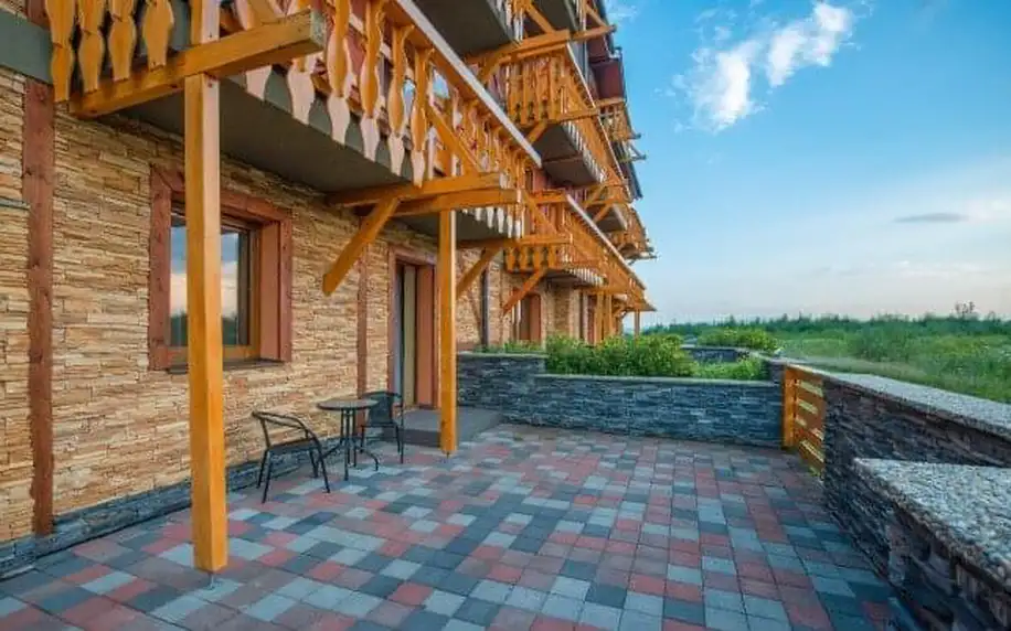 Vysoké Tatry: Tatragolf Mountain Resort **** v apartmánu se snídaní/polopenzí + sleva do aquaparku a wellness