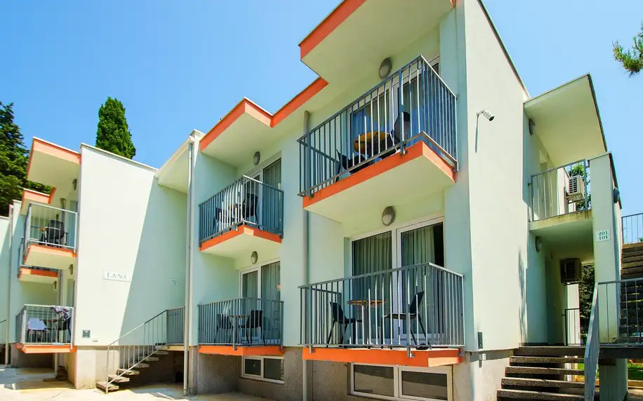 Relax na Istrii: rodinné apartmány s balkonem u pláže