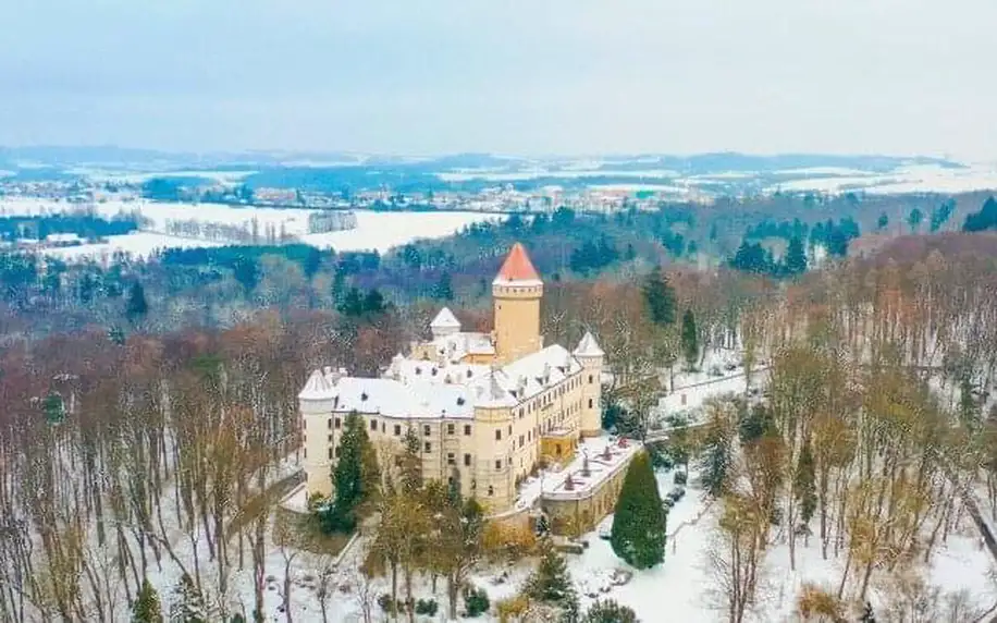 Benešov u Prahy a zámku Konopiště: Hotel Benica *** s adventure golfem, vířivkou a saunou + snídaně/polopenze