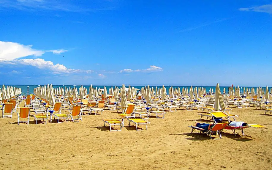 Užijte si den u moře: italské Lignano na otočku