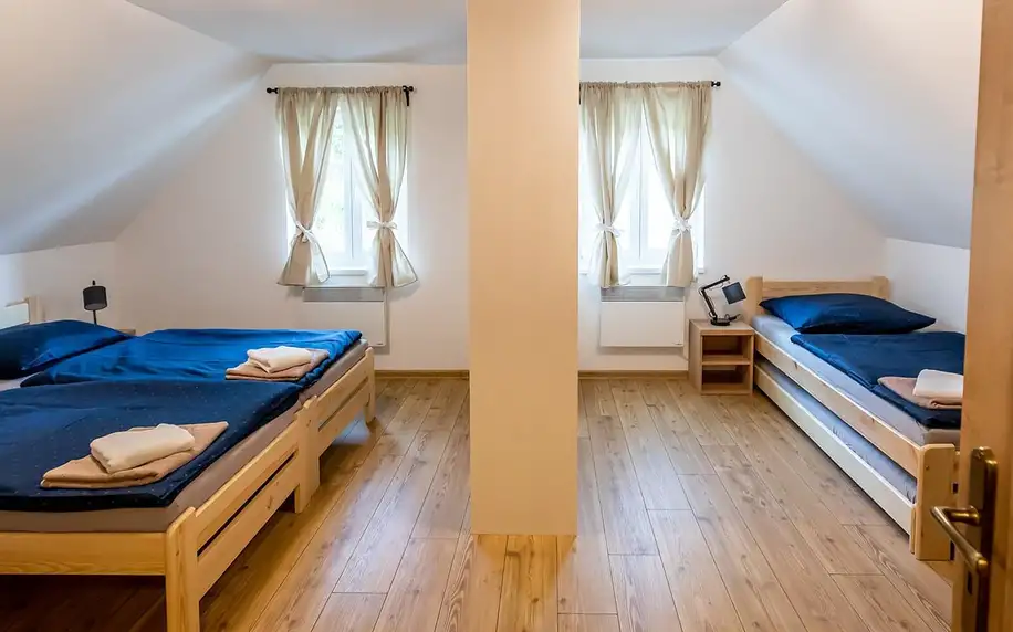 Stylové ubytování v moderní chalupě v Adršpachu
