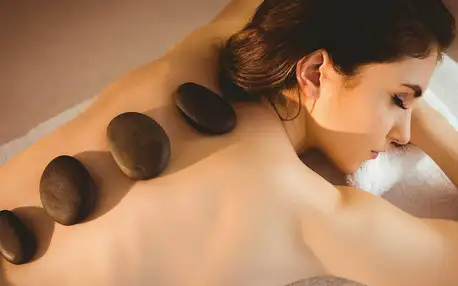 Relaxační masáž i masáž lávovými kameny: až 120 min.