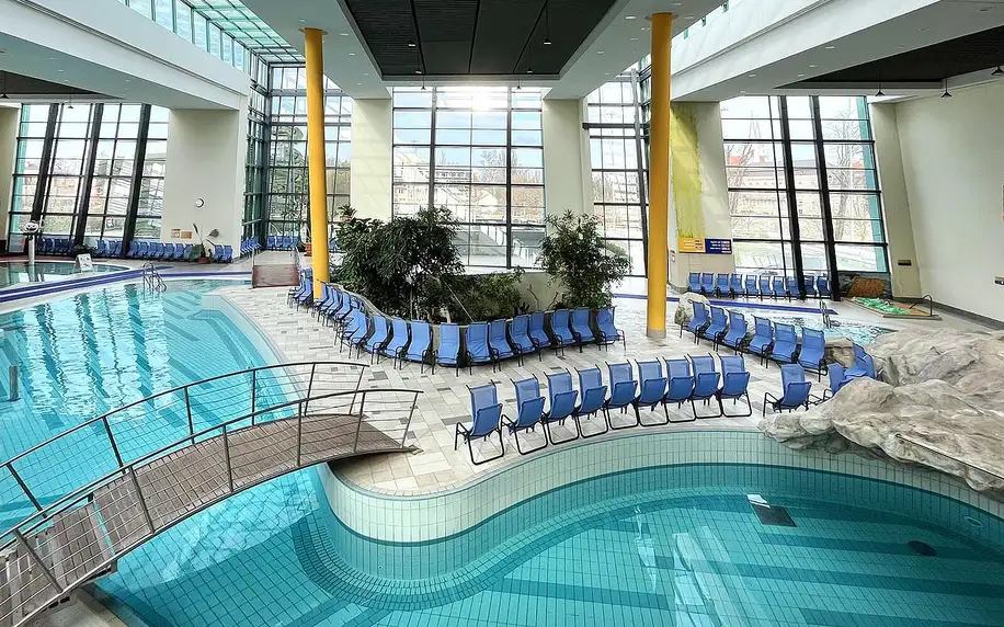 Grand hotel Ostřihom: polopenze, aquapark, wellness, 2 děti zdarma