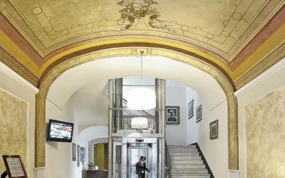 Itálie - Sardinie: Palazzo Pischedda