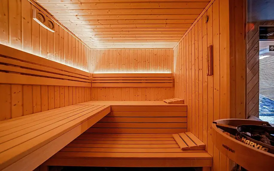 Moderní hotel v Zakopaném: bazén, sauna i vířivka