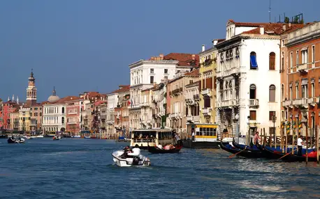 Itálie - Benátky autobusem na 5 dnů, strava dle programu