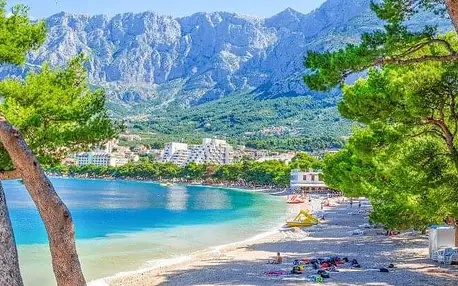 Chorvatsko: Makarská riviéra jen 300 m od azurového moře a pláže v Hotelu Bonaca *** s bohatou polopenzí