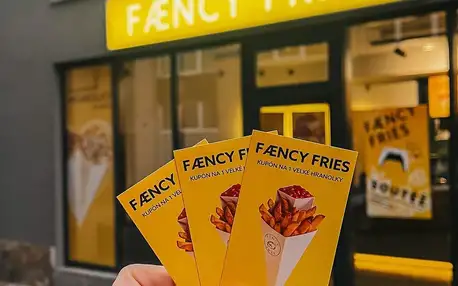 Velké hranolky s dipem podle výběru ve Fæncy fries