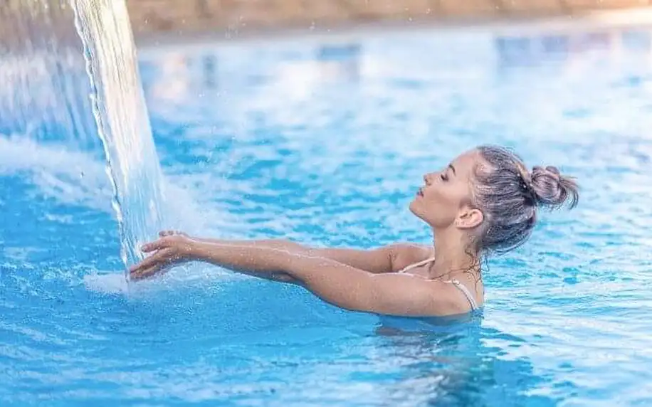 Slovinsko v lázeňském městě Dobrna: Hotel Švicarija **** s polopenzí, neomezenými termálními bazény a fitness