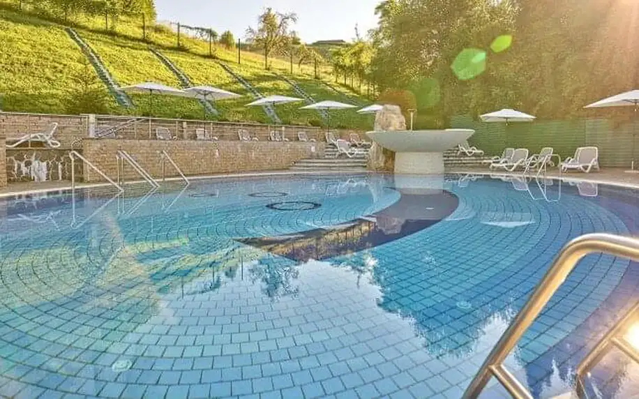 Slovinsko v lázeňském městě Dobrna: Hotel Švicarija **** s polopenzí, neomezenými termálními bazény a fitness