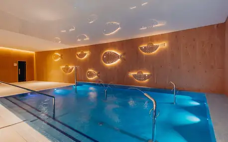 Nový luxusní hotel u Baltu s wellness a bazény