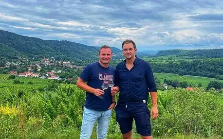 Výlet za degustací vína: Morava či Rakousko