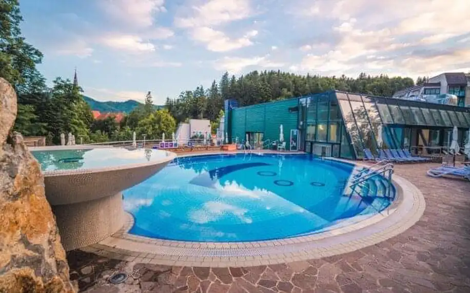 Slovinsko: Boutique Hotel Dobrna **** se 4 termálními bazény, wellness centrem (vířivky, sauny) a polopenzí