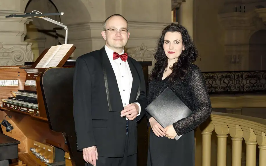 Koncert klasické hudby v barokním kostele