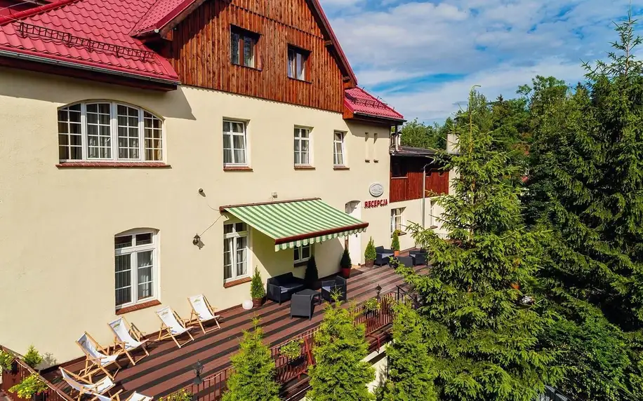 Karpacz s rodinou: hotel 100 m od svahu, sauna i snídaně