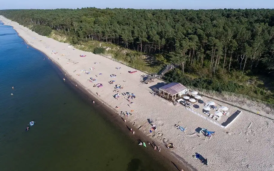 Krásný baltský resort u pláže: polopenze i wellness