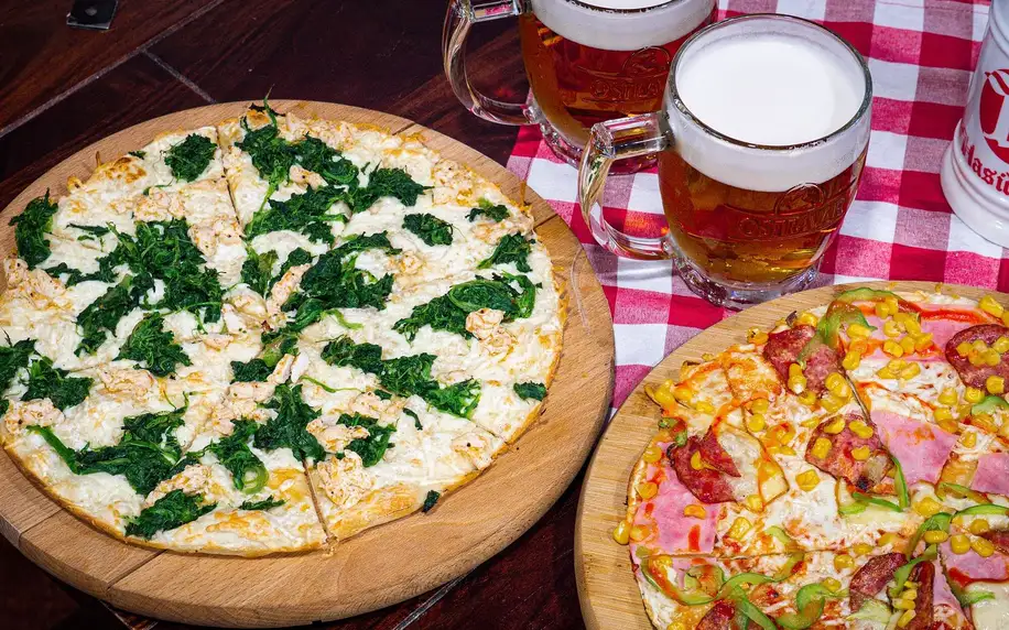 1 či 2 pizzy a pivo dle výběru v centru Hlučína
