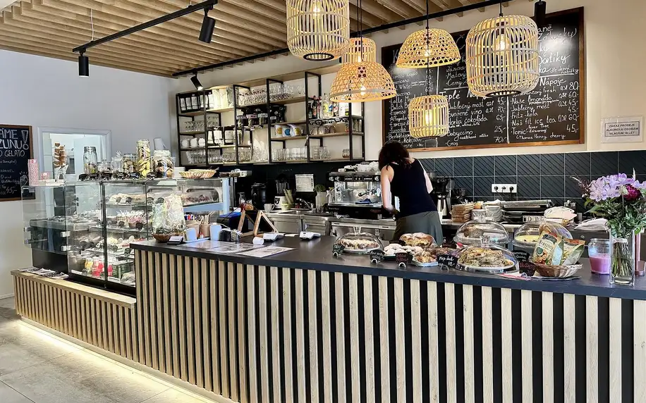 Kavárna v Letňanech: otevřený voucher až do 600 Kč