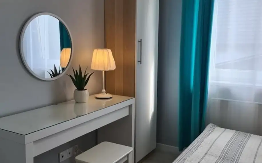Polsko - Kudowa-Zdrój: Apartamenty LA VILLA SUPERIOR II z dwoma sypialniami, balkonem i parkingiem