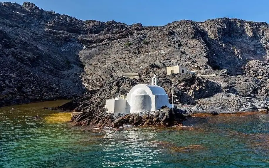 Řecko - Santorini letecky na 4 dny, snídaně v ceně