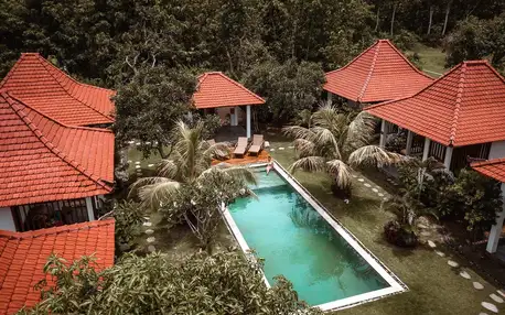 Bali - dámská jízda - Areál 6 Bungalovů v Bali Mynah Villas
