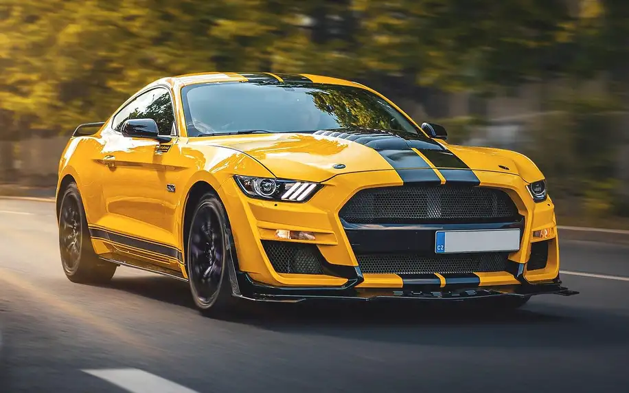 20–50 minut v supervýkonném Mustangu Shelby paket GT 5.0 V8