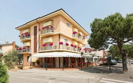 Hotel Azzurra, Lago di Garda/jezero Garda