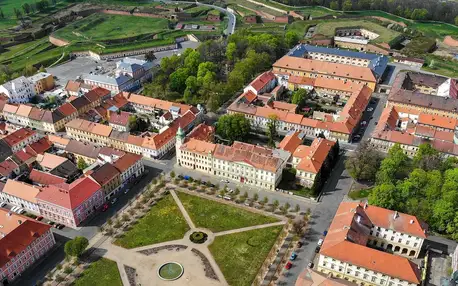 České středohoří a Terezín: pobyt s jídlem i vstupenkou