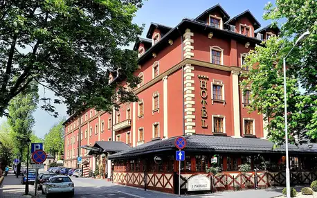 4* hotel v blízkosti parku Chorzów: snídaně i wellness