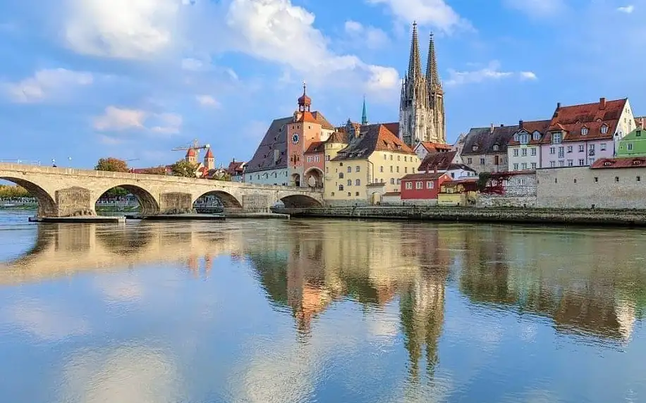 Pobyt v romantickém Regensburgu pro 2 3 dny / 2 noci, 2 osoby, snídaně
