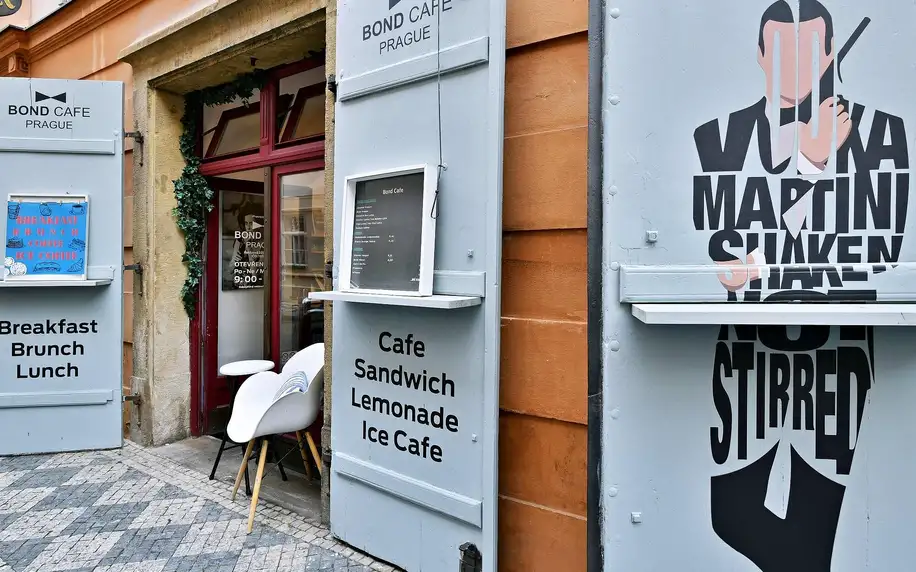 Sladký nebo slaný brunch v centru Prahy: Bond Cafe