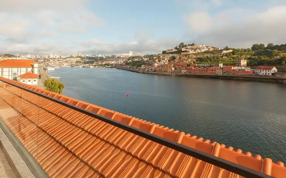 Portugalsko - Porto letecky na 4-11 dnů, snídaně v ceně