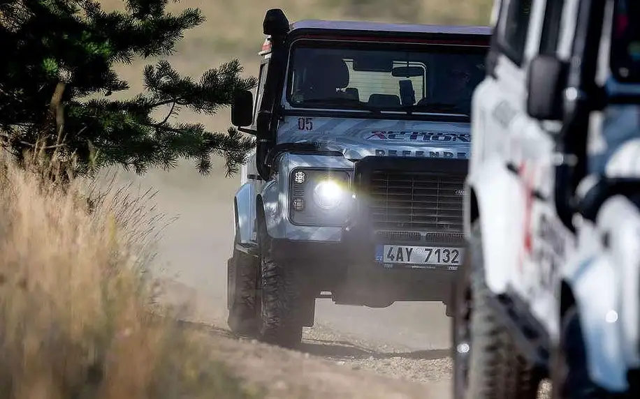 Čtyřhodinový kurz off-roadového řízení Land Roveru