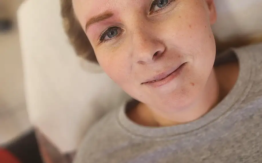 Permanentní make-up obočí a rtů: veganské barvy