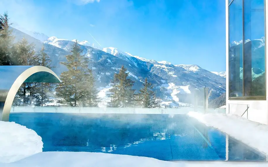 Zima v Grossglockner Resort: 3* hotel s polopenzí a wellness