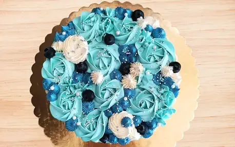 Elíziny dorty: cupcakes, cakepops i dvoukilový dort