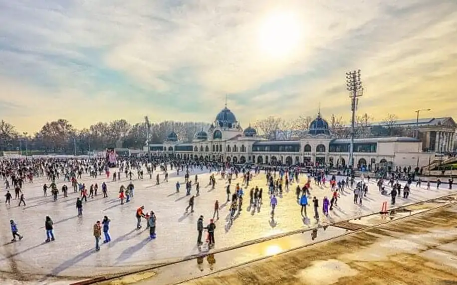 Pobyt 30 km od Budapešti v Szépia Bio & Art Hotelu **** s polopenzí/plnou penzí, wellness a sportovním vyžitím