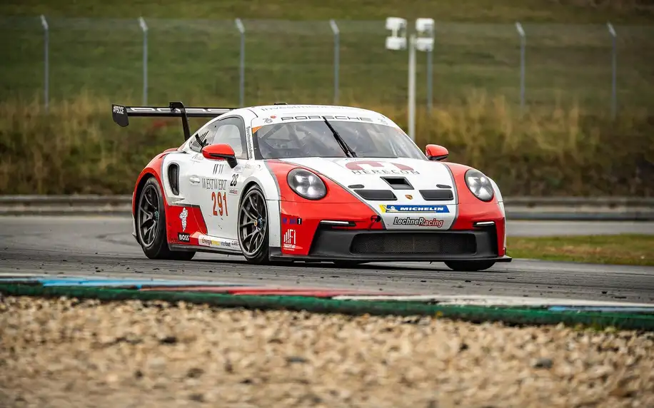 Spolujízda v nejrychlejším závodním Porsche v ČR