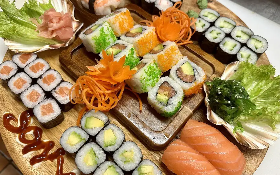 Sushi sety: 24-50 ks s okurkou, lososem i chirashi