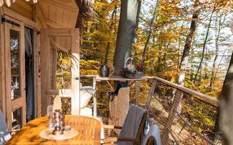 Zážitkový pobyt v domku na stromě se snídaní