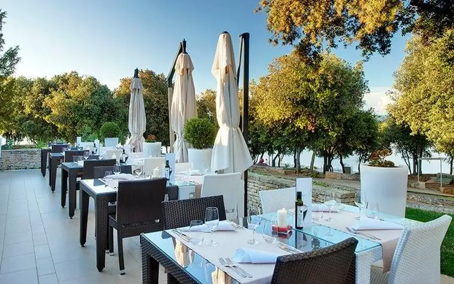 Resort Lanterna (apartmány s polopenzí), Istrie