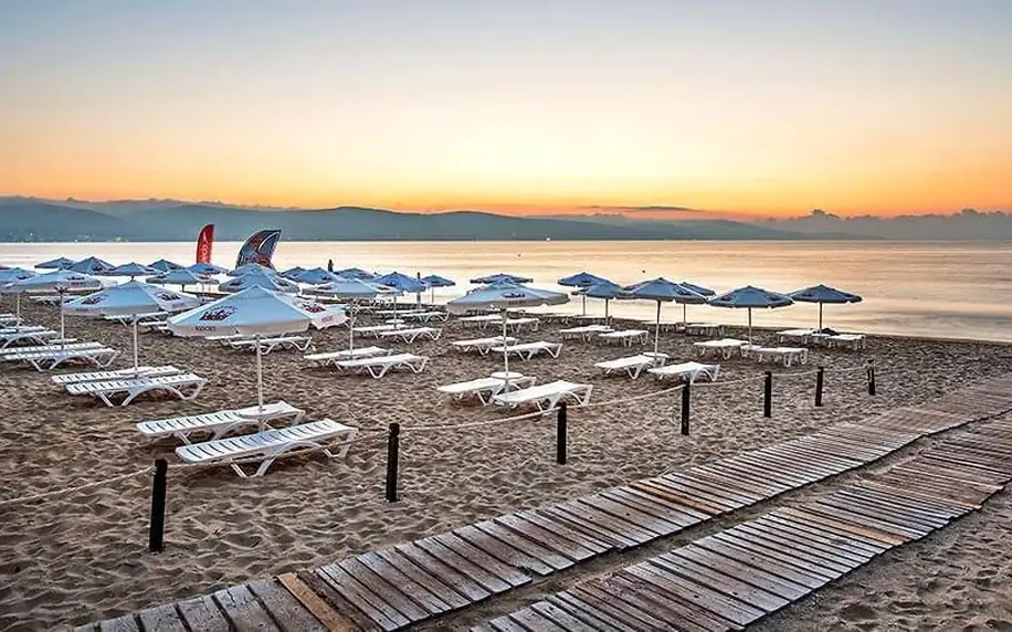 Bulharsko - Slunečné pobřeží letecky na 7-15 dnů, ultra all inclusive
