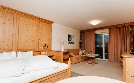 Tyrolské Alpy: hotel u lanovky, wellness a polopenze