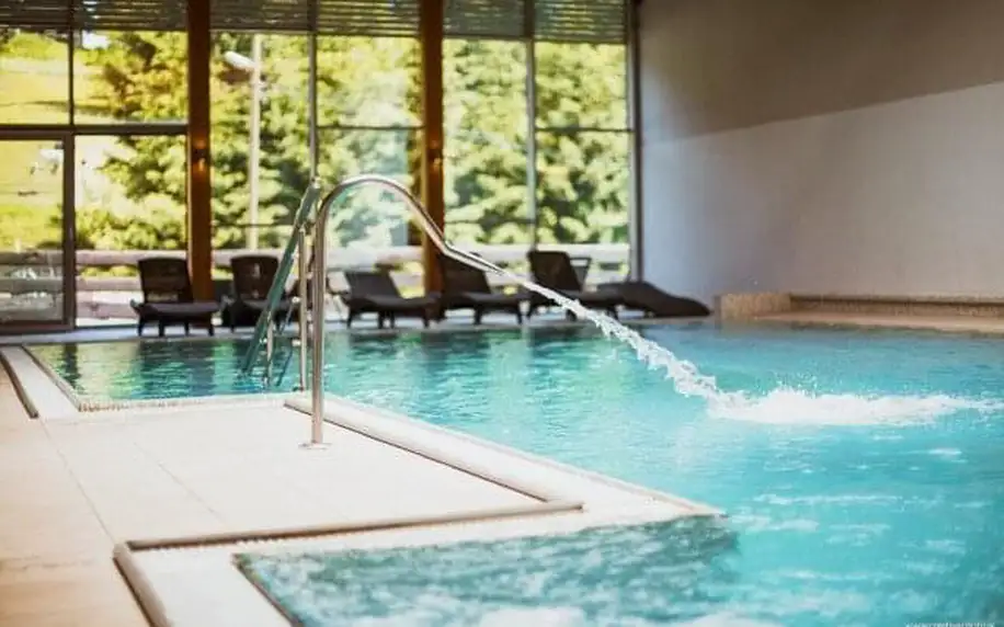 Javorníky a CHKO Kysuce ve Wellness & Spa hotelu Čertov *** s polopenzí, neomezenými bazény a saunami + vyžití