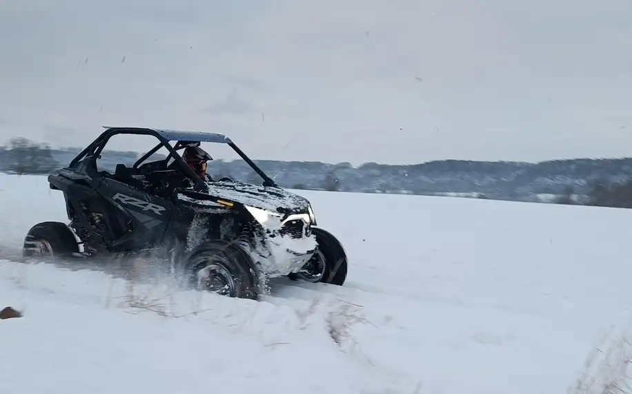 Jízda v terénní či dakarské buggy na přírodním okruhu