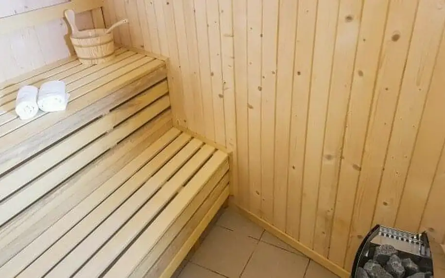 Pobyt v Krakově: Hotel Sympozjum & SPA **** s polopenzí, odpočinkem v sauně a při proceduře + dítě zdarma